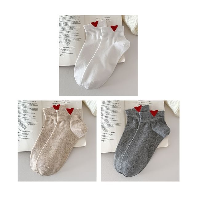 Heart Patterned Short Socks Set