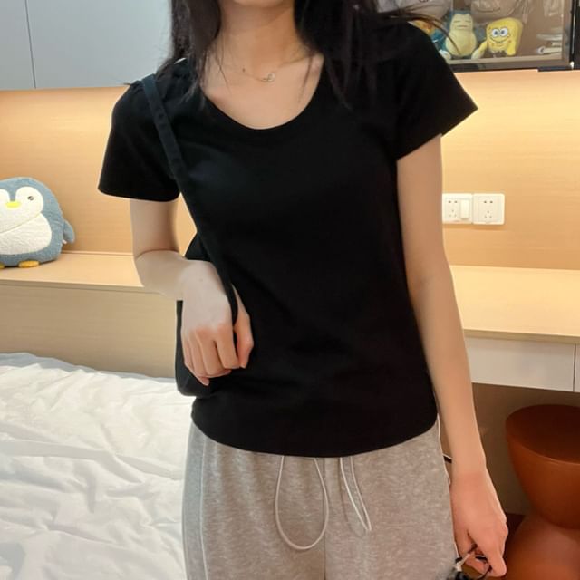 Plain Tee Short-Sleeve