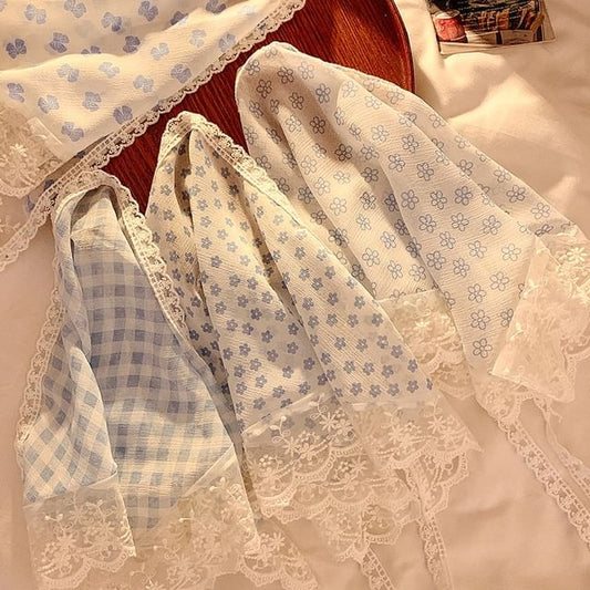 Plaid Trim Designs) Scarf Lace Triangle Head (Various