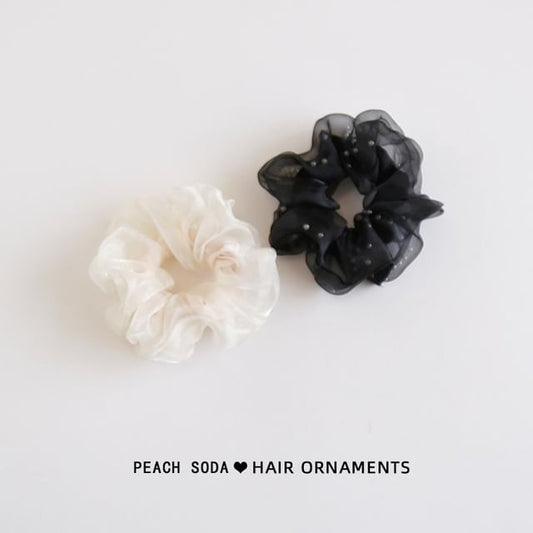 Chouchou en maille avec fausses perles