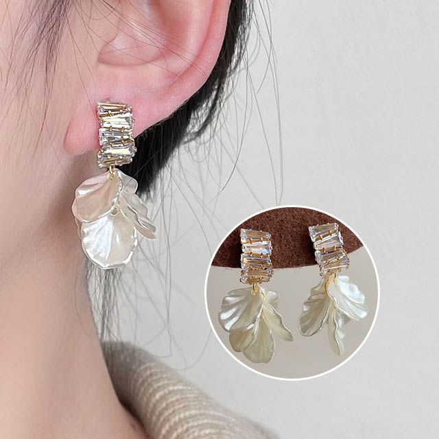 Rhinestone Drop Petal Earring Alloy