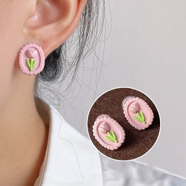 Alloy Tulip Ear Cuff