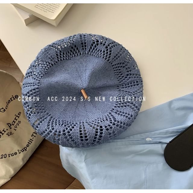 Hat Eyelet Beret