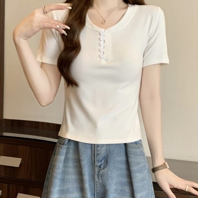 Henley Short-Sleeve T-Shirt Plain