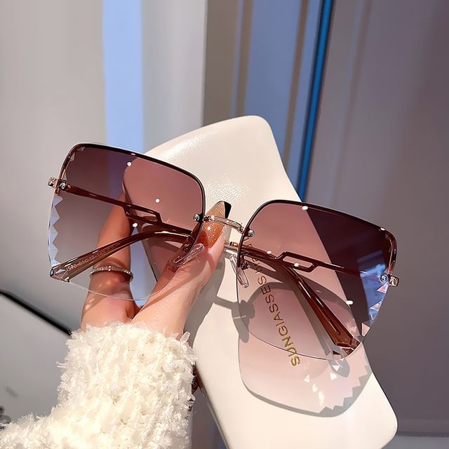 Half Square Frame Diamond Sunglasses Cut