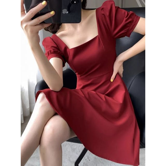 Mini Puff Square A-Line Neck Plain Sleeve Dress