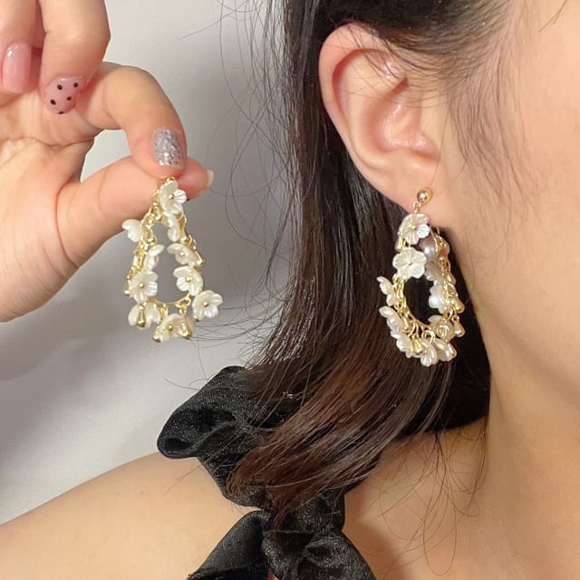 Hoop Faux Pearl Earring Floral Fringed