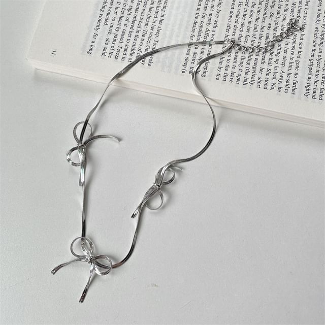 Snake Necklace Chain Bow