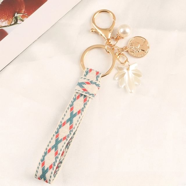 Argyle Strap Alloy Keyring (Various Designs)