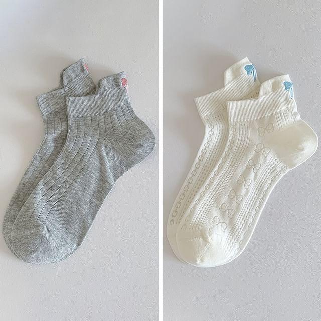 Bow Embroidery Socks Set