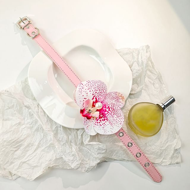 Floral Faux Leather Choker