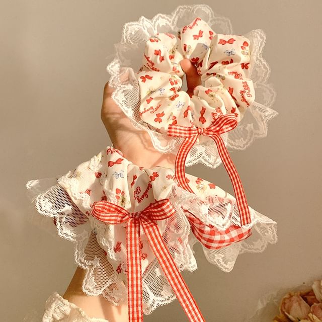 Scrunchie Designs) (Various Bandana Trim Lace Floral Cherry /