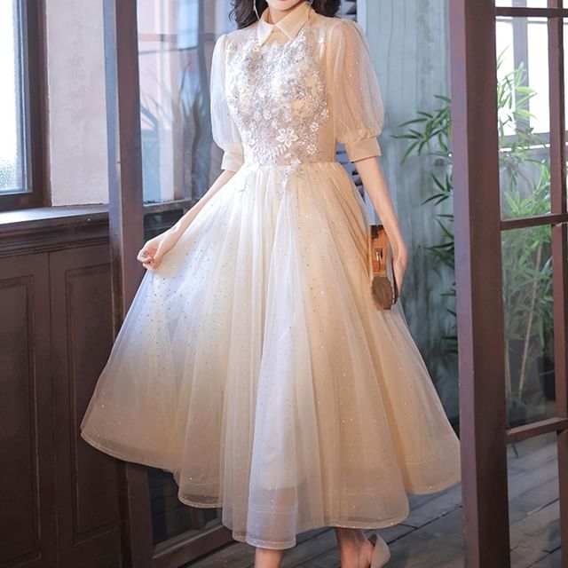 Short-Sleeve Floral Mesh A-Line Evening Gown / Dress