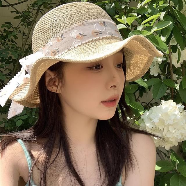 Straw Hat Floral Sun