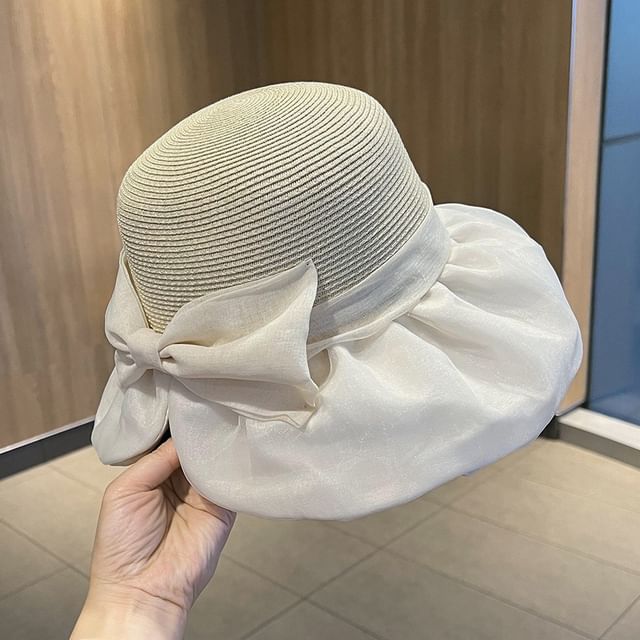Straw Hat Bow Sun
