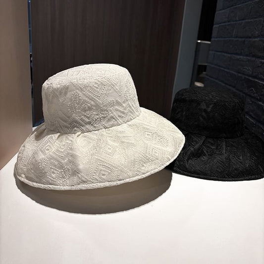 Pattern Embroidered Bucket Hat