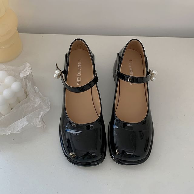 Jane Faux Mary Pearl Block Pumps Heel