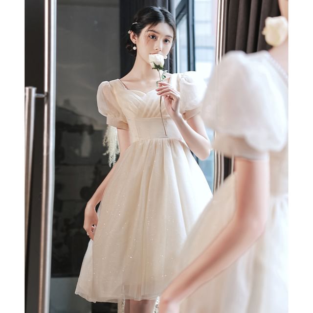 Short-Sleeve V-Neck Glitter A-Line Evening Gown / Party Dress