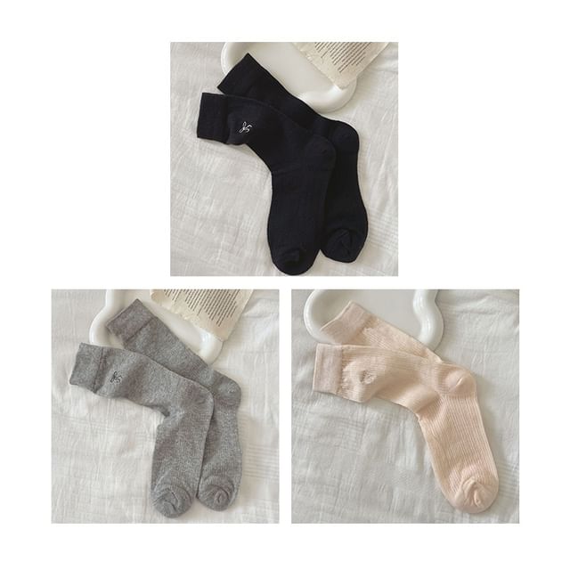 Bow Embroidered Socks Set