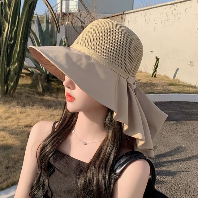 Hat Neck Bow with Sun Flap