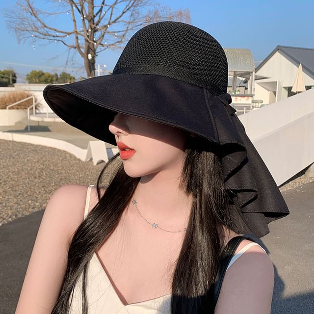 Hat Neck Bow with Sun Flap