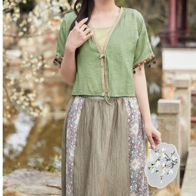 Set: Short-Sleeve V-Neck Floral Trim Toggle Jacket + Cami Top + High Rise Patterned Print Panel Maxi A-Line Skirt