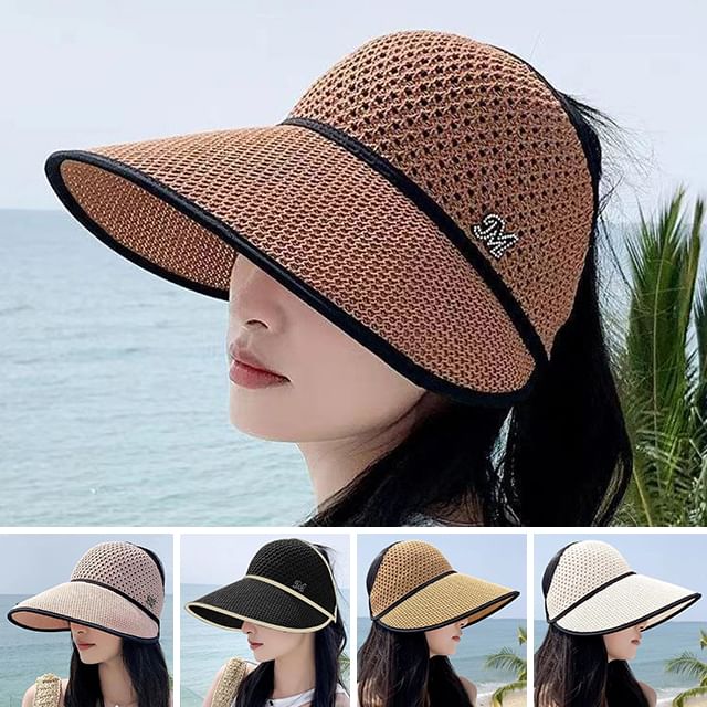 Open Contrast Lettering Hat Trim Top Sun
