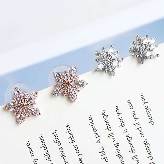 (Various Alloy Earring Rhinestone Designs) Stud Floral
