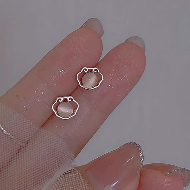 Cat Eye Earring Stone Stud