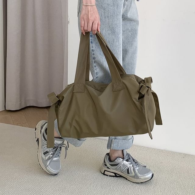 Accent Plain Bag Tote Nylon Bow