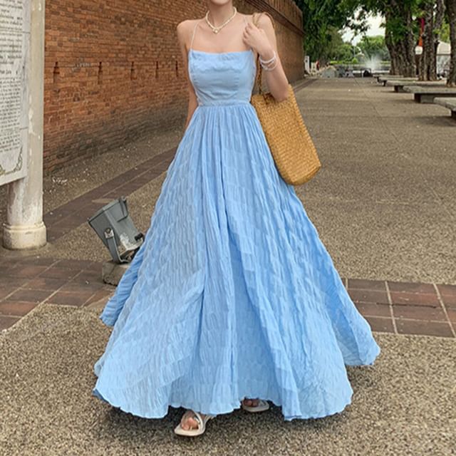 Back Neck Spaghetti Crinkle Strap Square Plain Maxi Dress A-Line Open