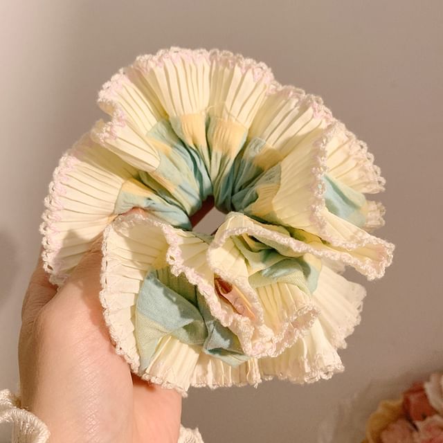 Fabric Scrunchie Accordion
