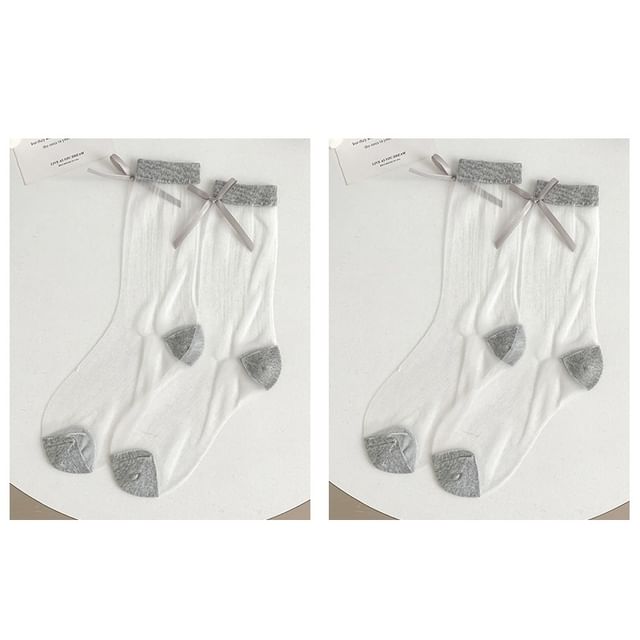 Bow Accent Mesh Socks Set