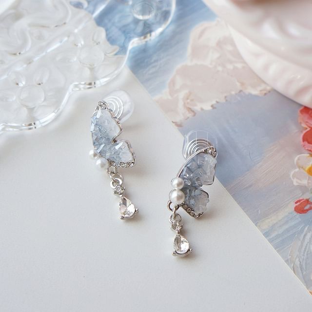 Drop Earring / On Clip Butterfly