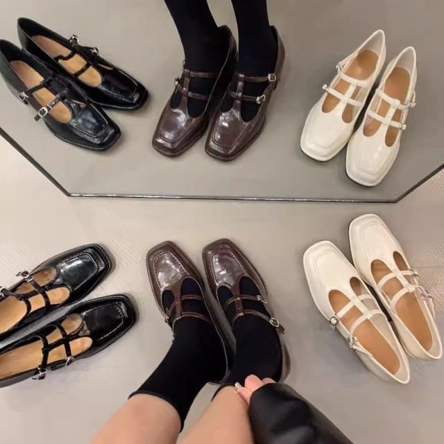 Chunky Jane Toe Heel T-Strap Plain Mary Square Pumps