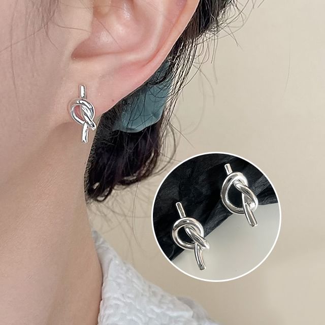 On Clip Earring Knotted