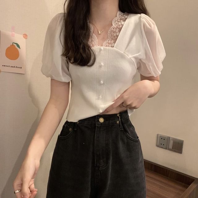 Panel V-Neck Short-Sleeve Embroidered Button Top