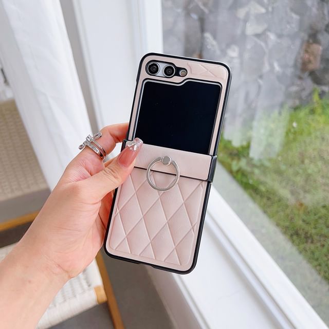 Case Stand Argyle Ring Phone