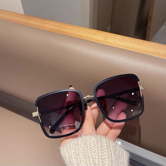 Square Sunglasses Oversized