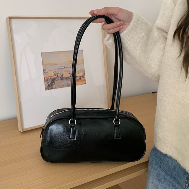 Plain Shoulder Leather Bag Faux
