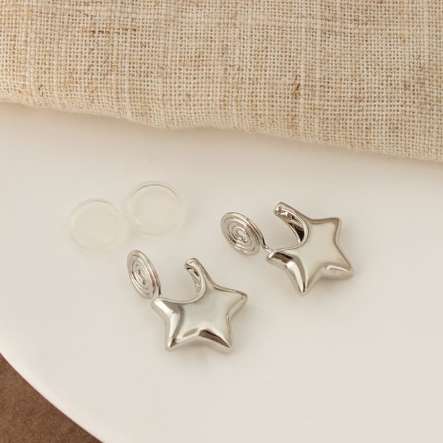 Star Earring Huggie Clip-On /