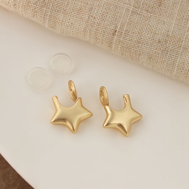 Star Earring Huggie Clip-On /