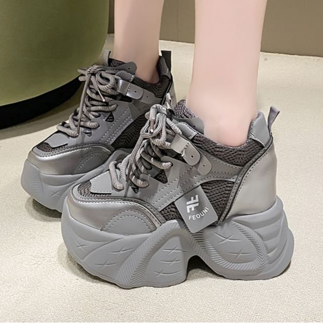 Sneakers Mesh Hidden Platform Wedge Panel