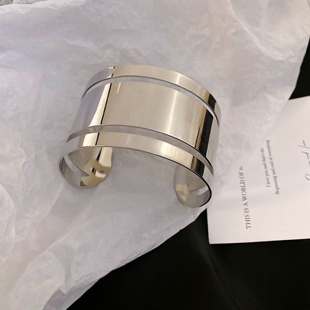 Alloy Bangle Polished Layered Open