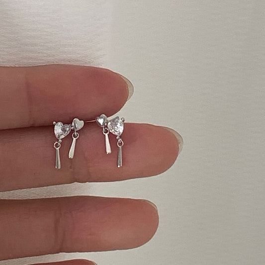 Alloy Drop Earring Heart Rhinestone