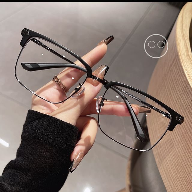 Square Frame Metal Eyeglasses