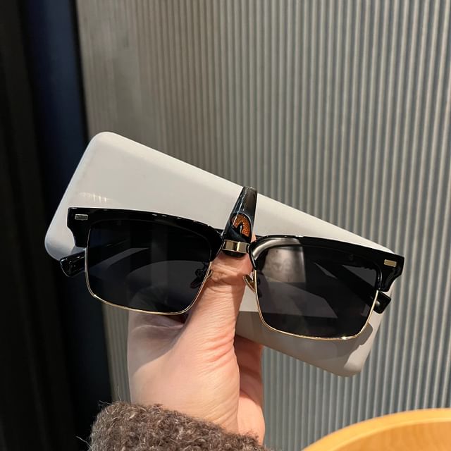 Vintage Frame Sunglasses Metal