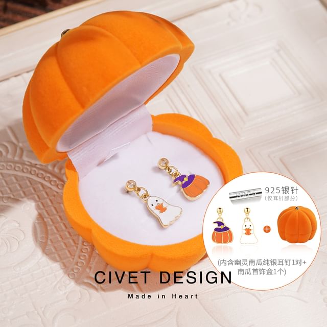 Pumpkin Box Velvet Jewelry + Phantom Halloween Earring