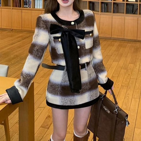 Bow Rise Accent Pencil Skirt High Crew Mini Neck / Contrast Button-Up Crop Jacket Trim Plaid