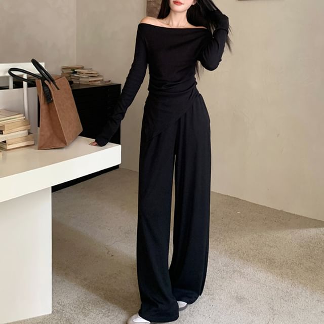 Set: Long-Sleeve Off Shoulder Plain Ruched Slit Tee + Mid Rise Plain Wide Leg Pants